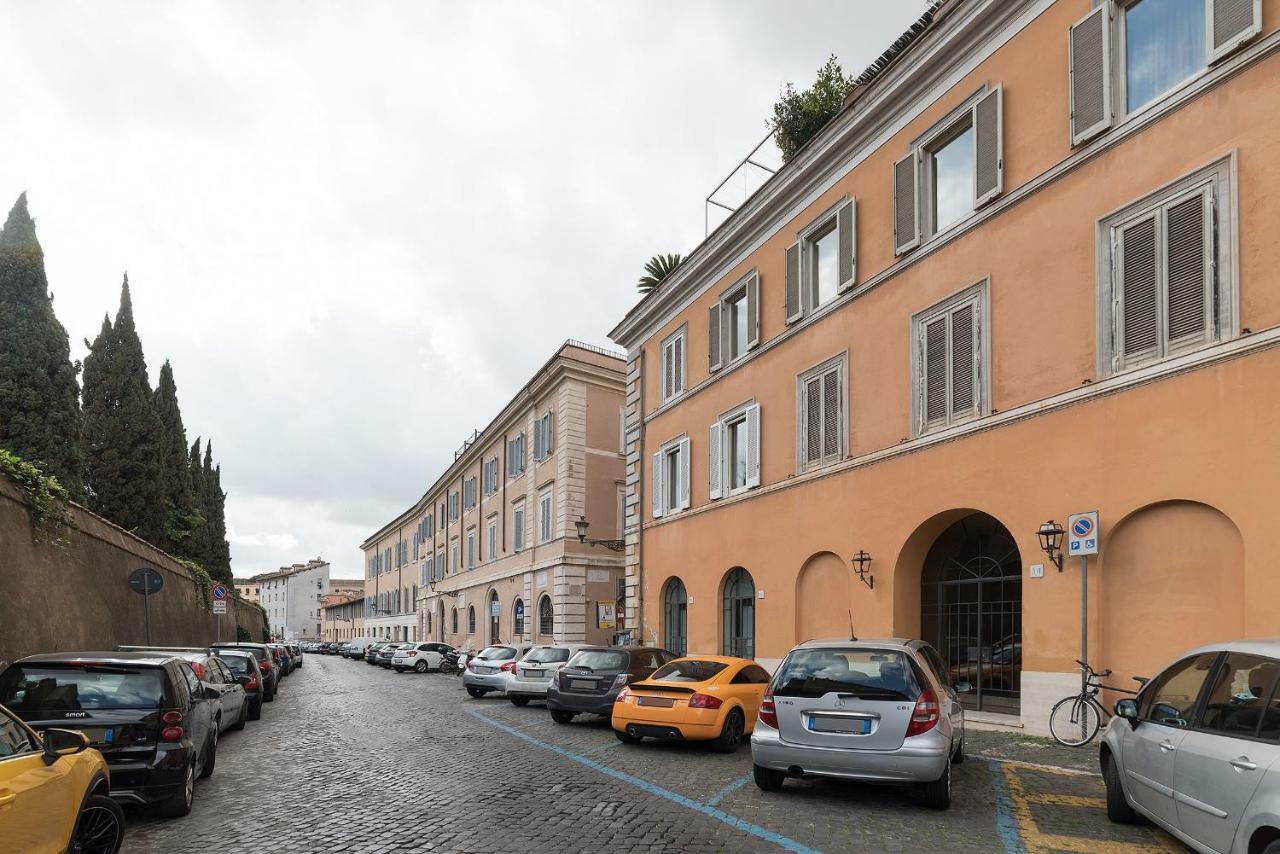 San Teodoro Modern Loft * Rome